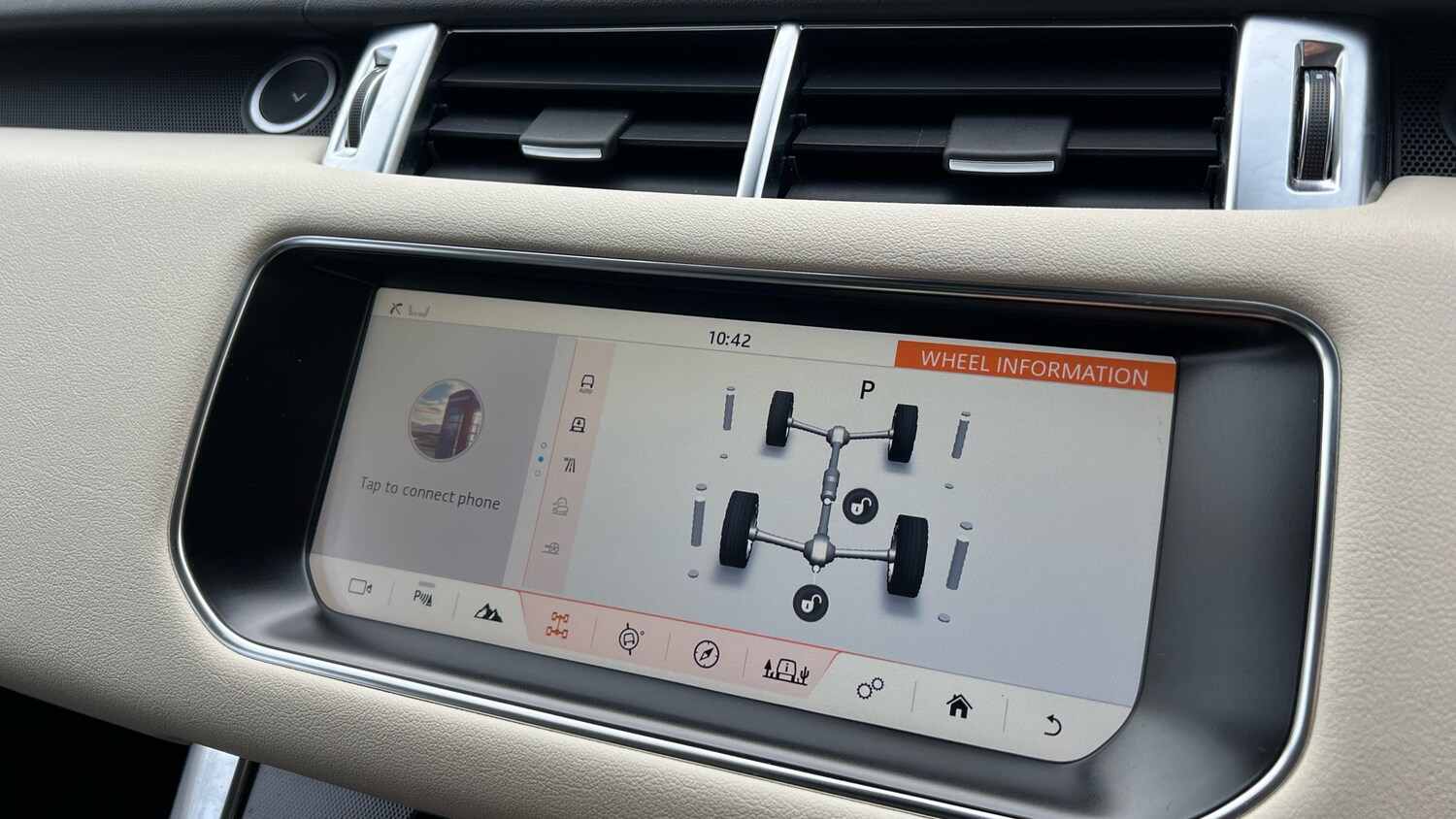 Used Land Rover Range Rover Sport 2017 for sale - 77818688: Photo 41