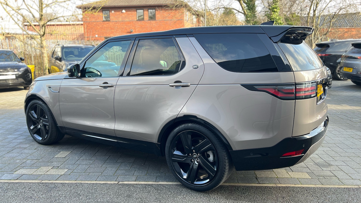 Used Land Rover Discovery 2023 for sale - 77691465: Photo 21