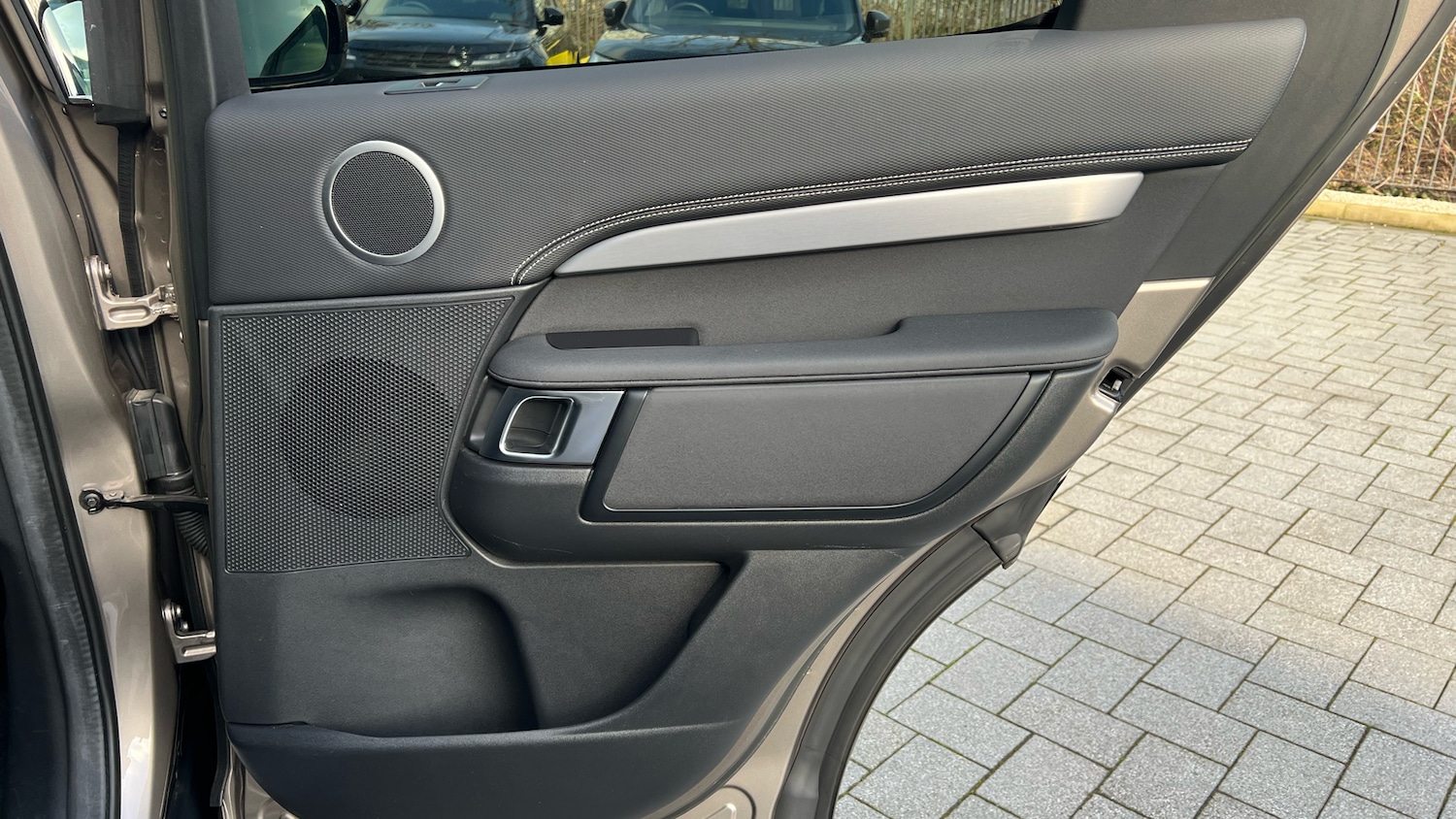 Used Land Rover Discovery 2023 for sale - 77691465: Photo 31