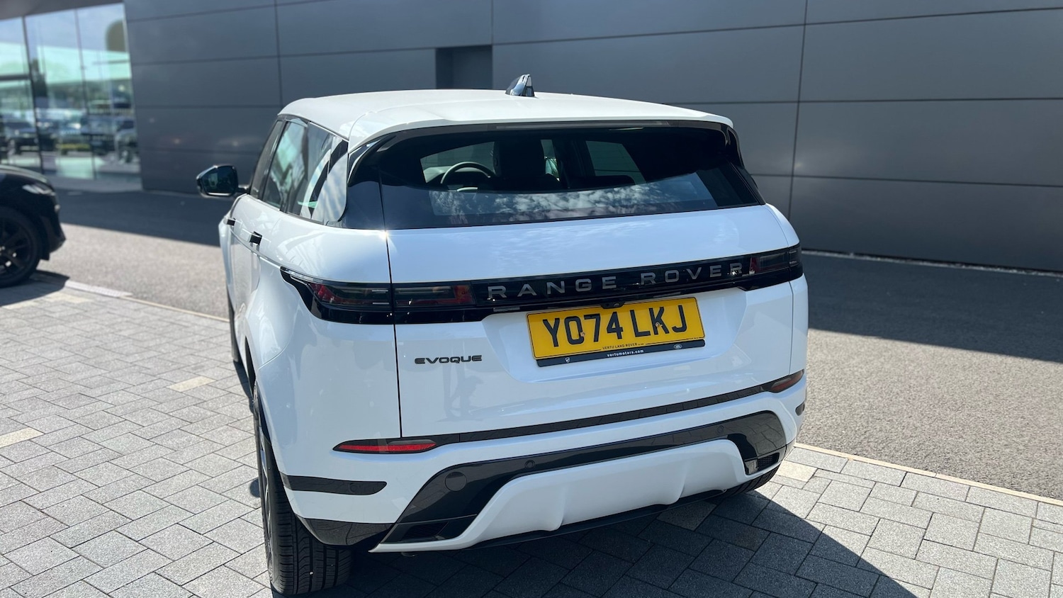 Vehicle 28