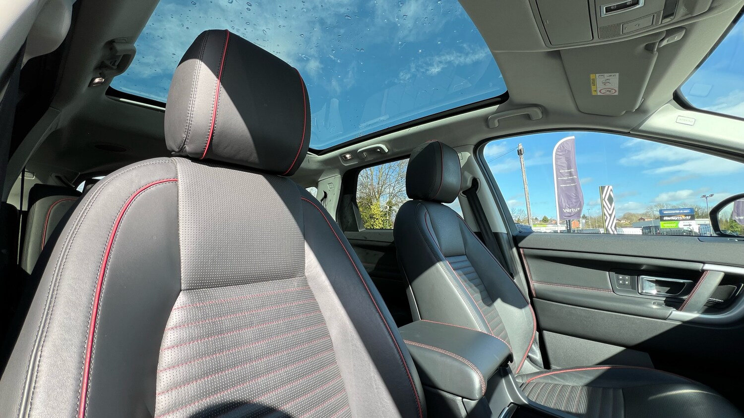 Used Land Rover Discovery Sport 2018 for sale - 78094926: Photo 37