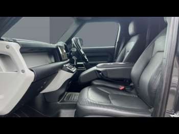 Used Land Rover Defender 2023 for sale - 75133147: Photo