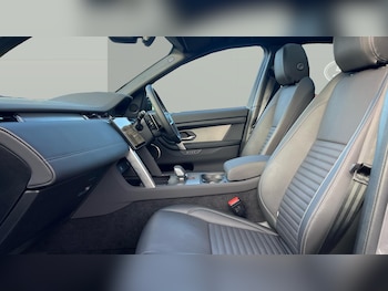 Used Land Rover Discovery Sport 2025 for sale - 76557286: Photo