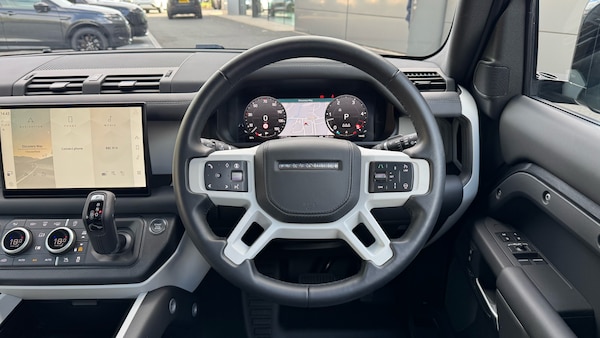 Used Land Rover Defender 2024 for sale - 76193003: Photo 15