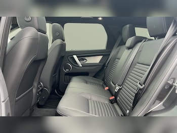 Used Land Rover Discovery Sport 2025 for sale - 78950441: Photo