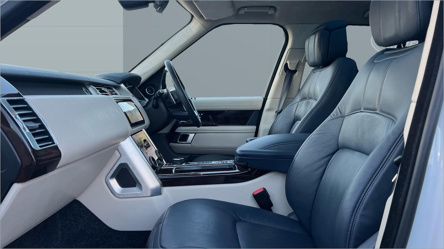 Used Land Rover Range Rover 2021 for sale - 76908430: Photo 3