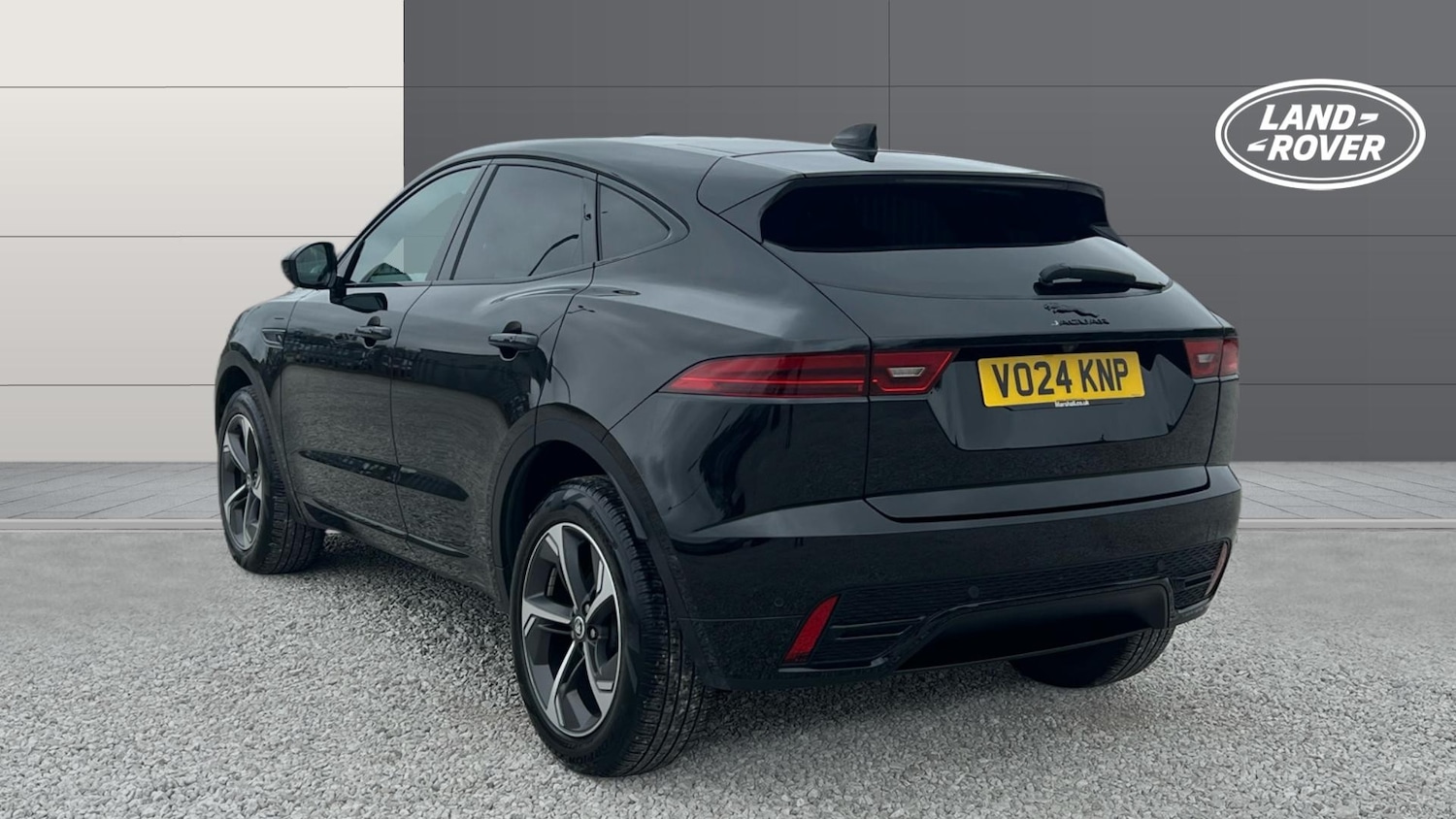 Used Jaguar E-Pace 2024 for sale - 77997414: Photo 2