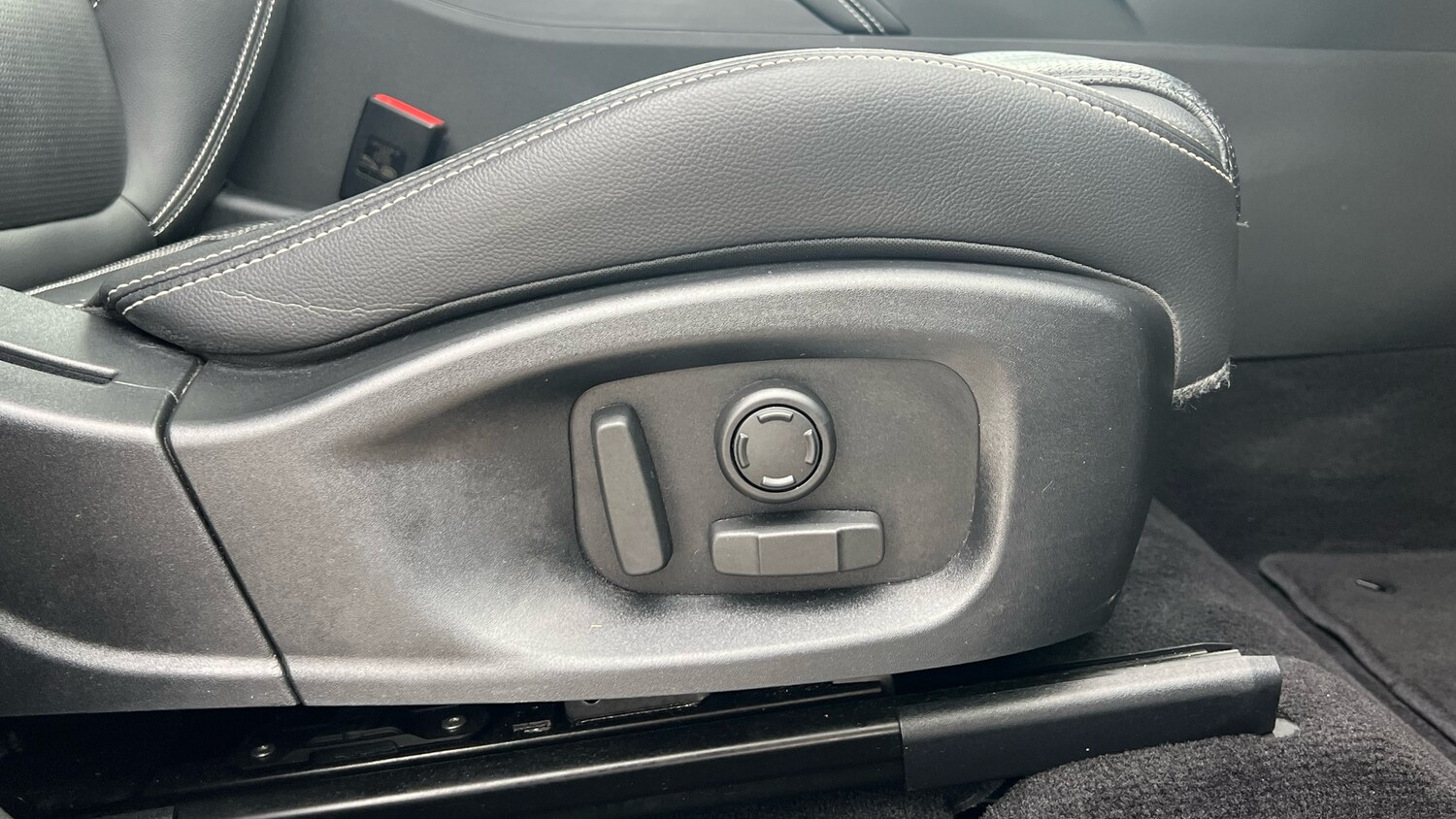 Used Jaguar E-Pace 2024 for sale - 77997414: Photo 36