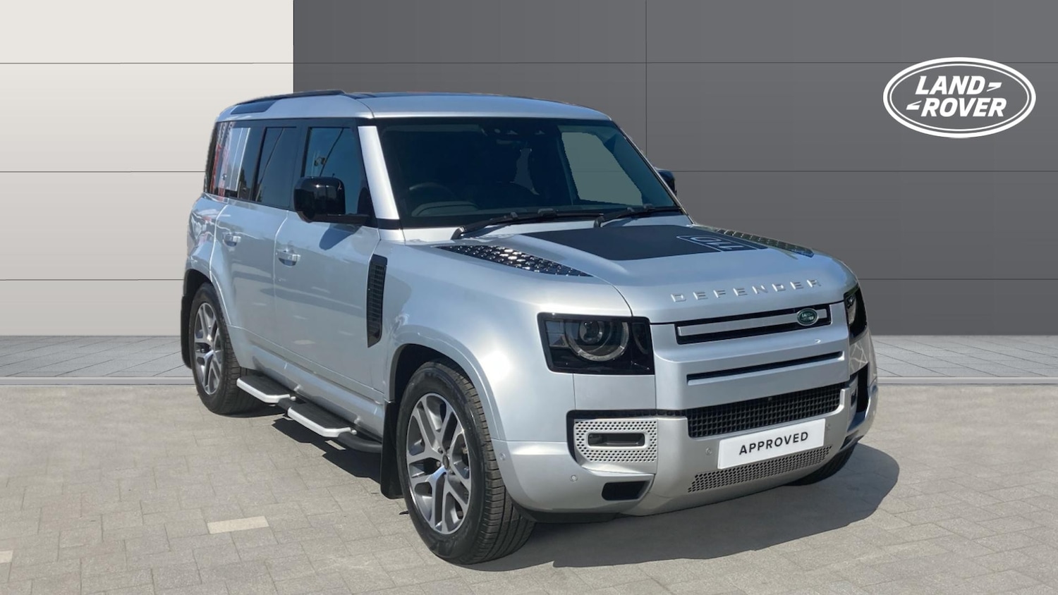Used Land Rover Defender 2022 for sale - 76143028: Photo 1