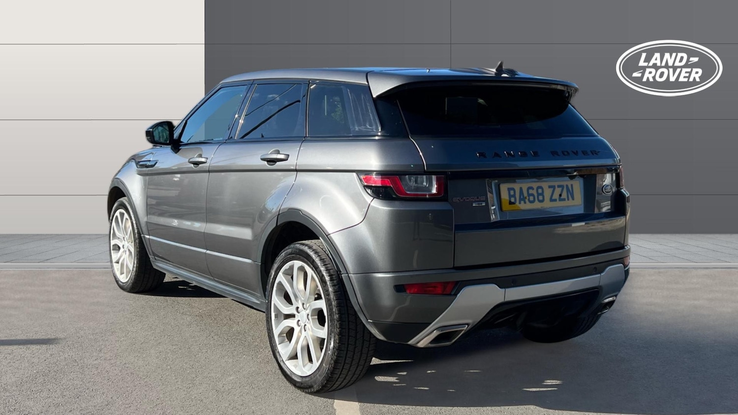 Used Land Rover Range Rover Evoque 2019 for sale - 78064997: Photo 2