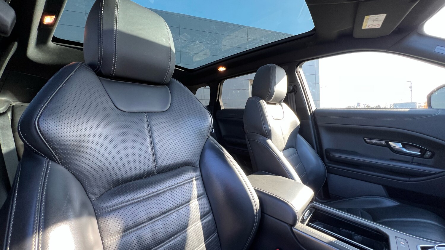 Used Land Rover Range Rover Evoque 2019 for sale - 78064997: Photo 37