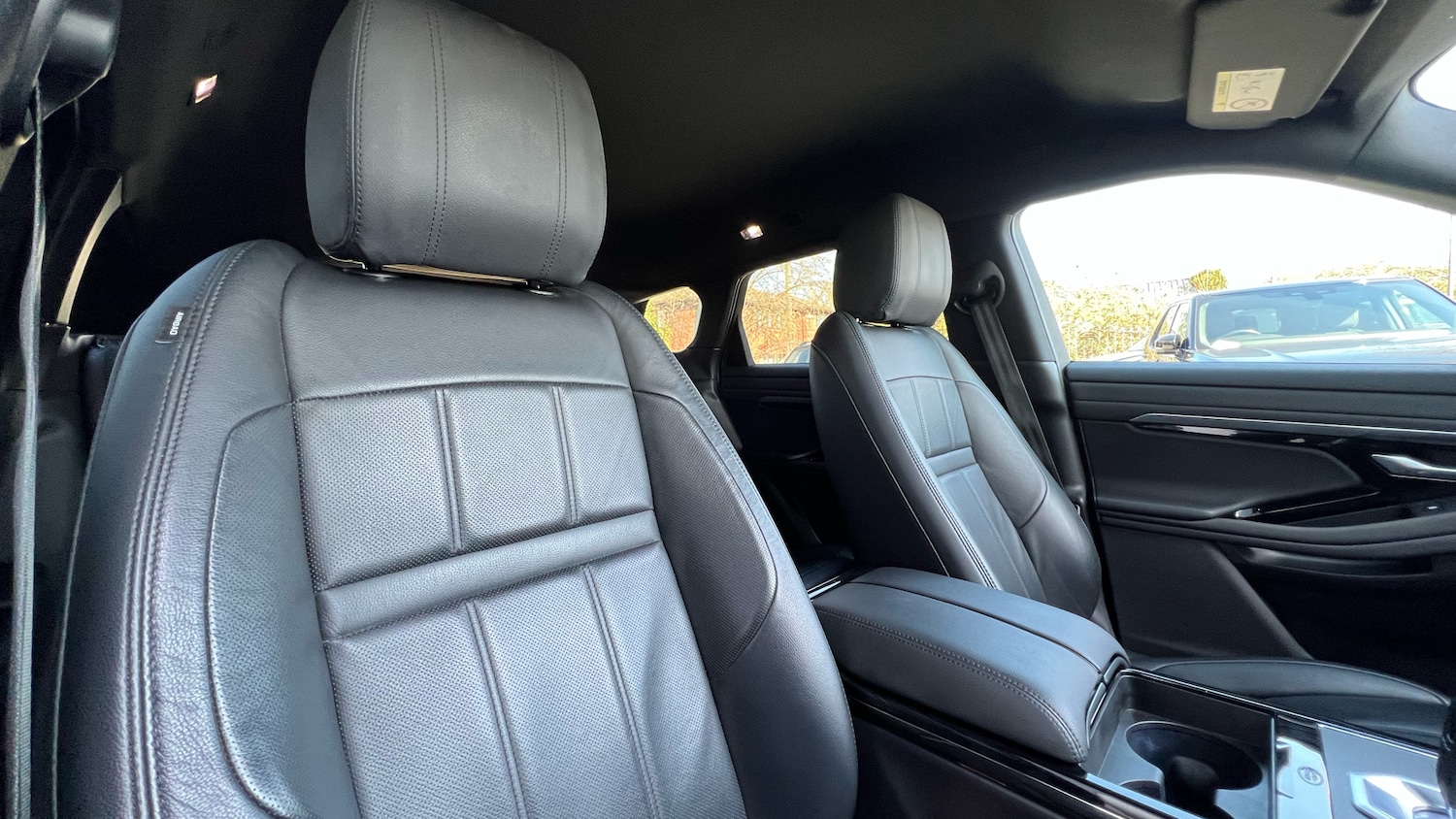 Used Land Rover Range Rover Evoque 2019 for sale - 78027658: Photo 37