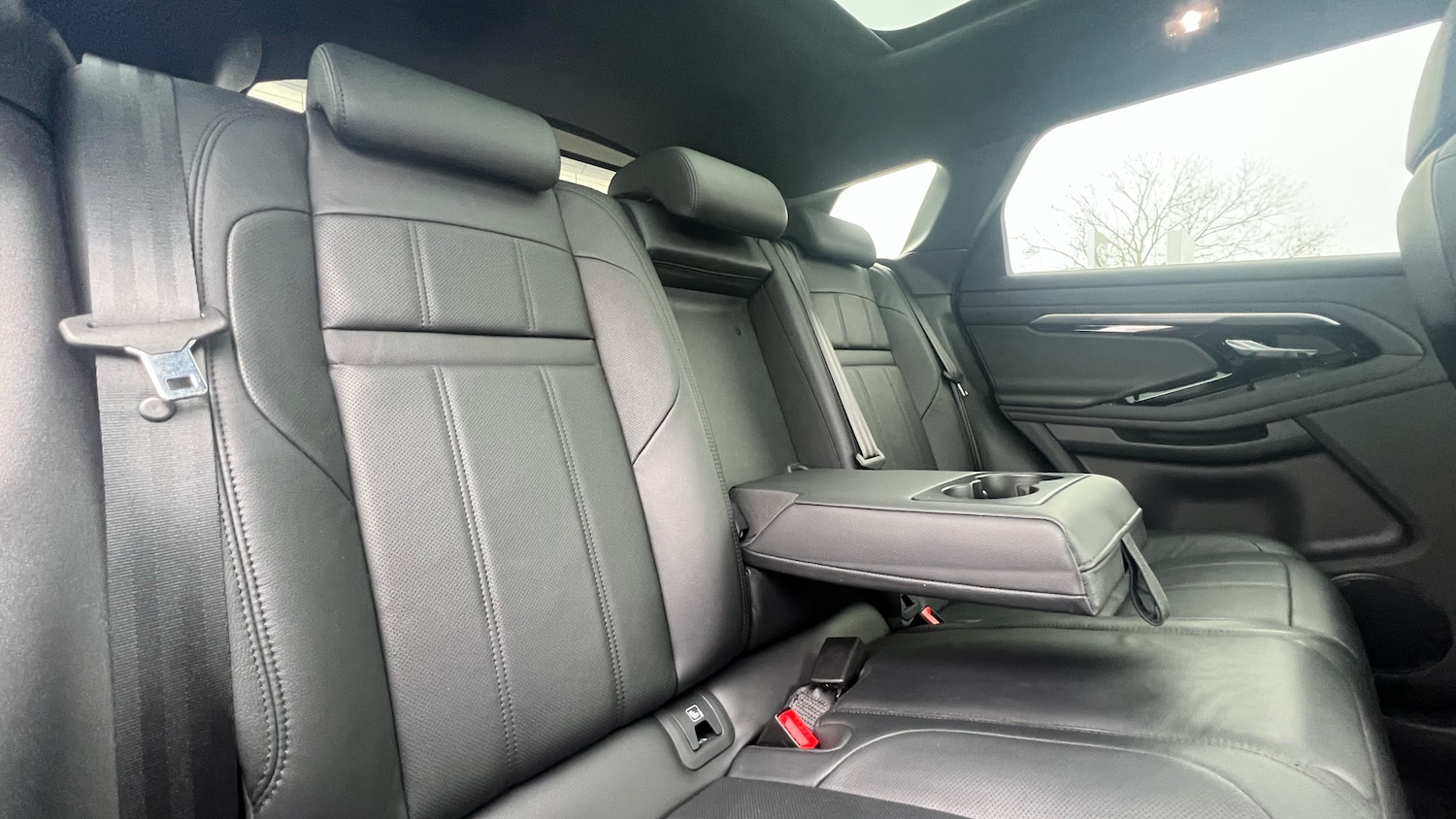 Used Land Rover Range Rover Evoque 2022 for sale - 77932526: Photo 33