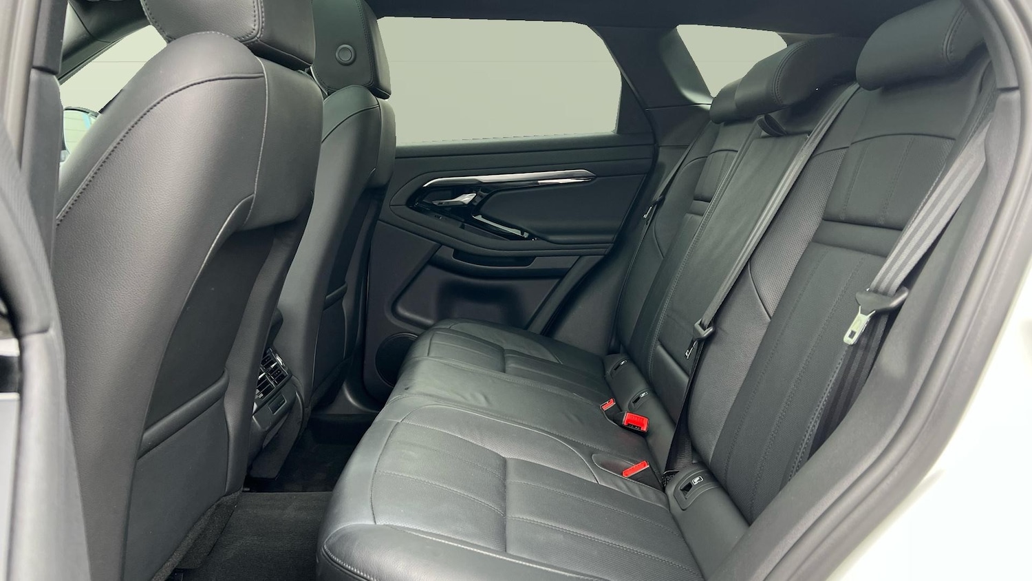 Used Land Rover Range Rover Evoque 2022 for sale - 77932526: Photo 4