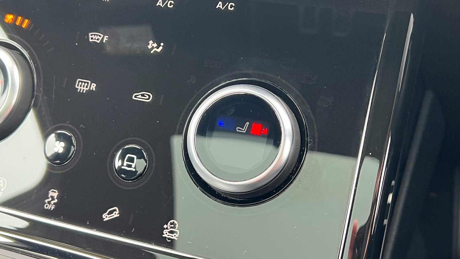 Used Land Rover Range Rover Evoque 2022 for sale - 77932526: Photo 43