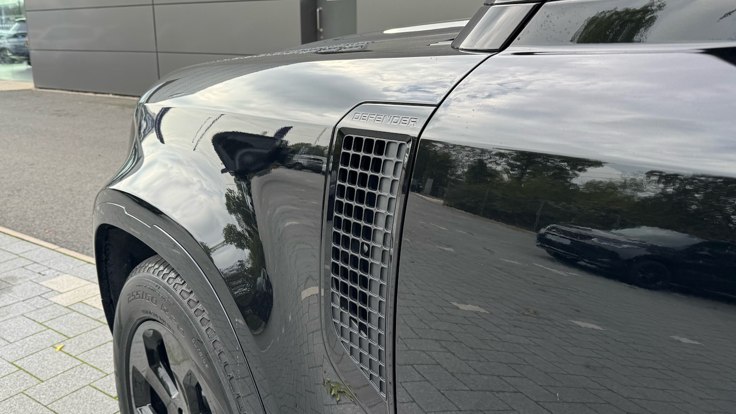 Used Land Rover Defender 2025 for sale - 76143025: Photo 20