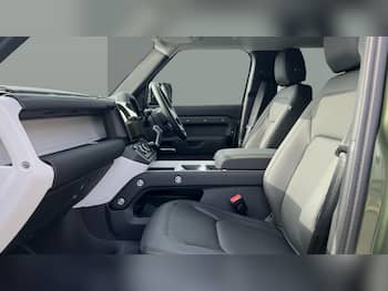 Used Land Rover Defender 2026 for sale - 79733098: Photo