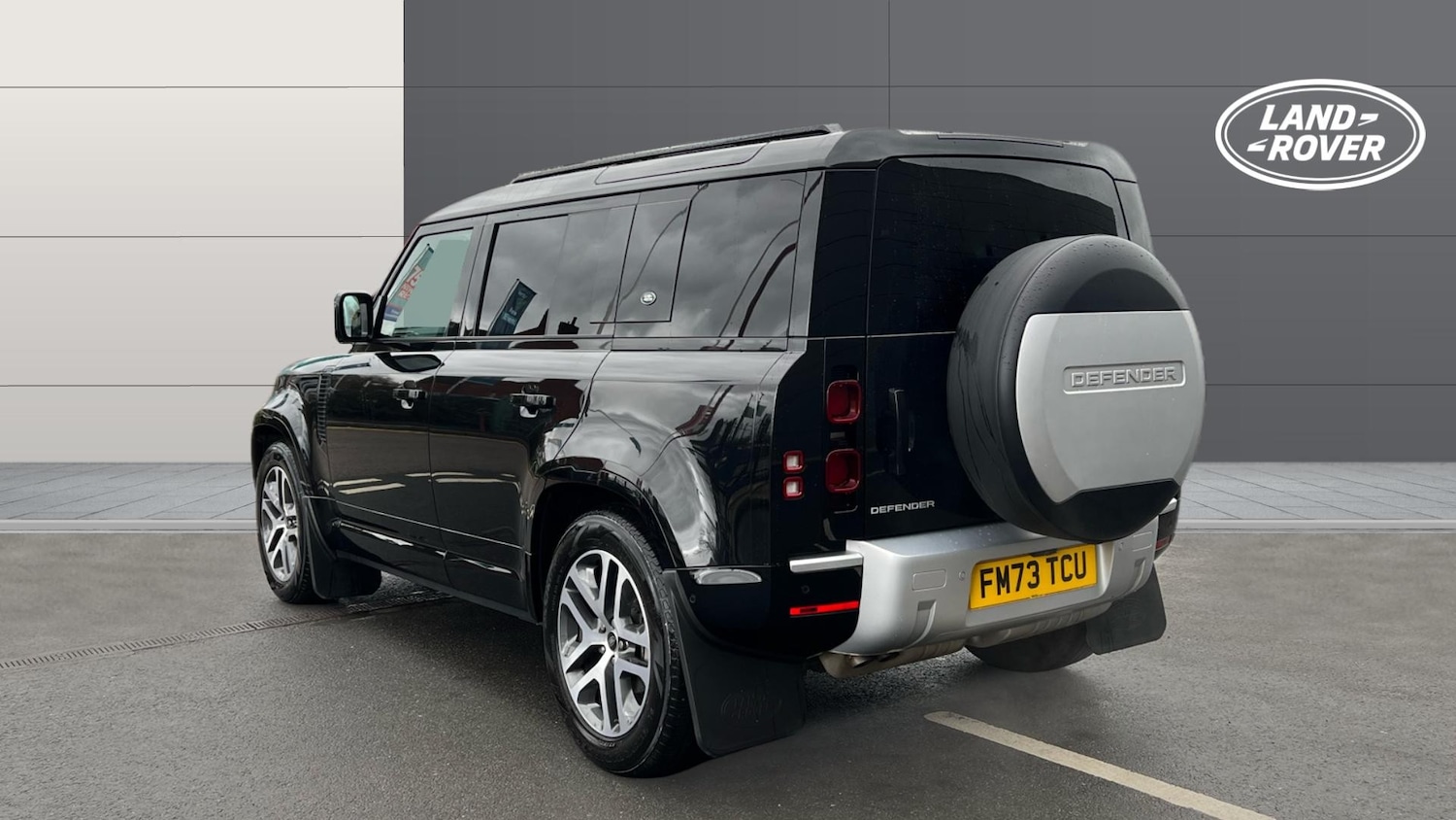 Used Land Rover Defender 2024 for sale - 77581938: Photo 2