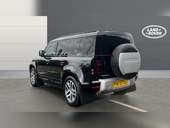 Used Land Rover Defender 2024 for sale - 77581938: Photo