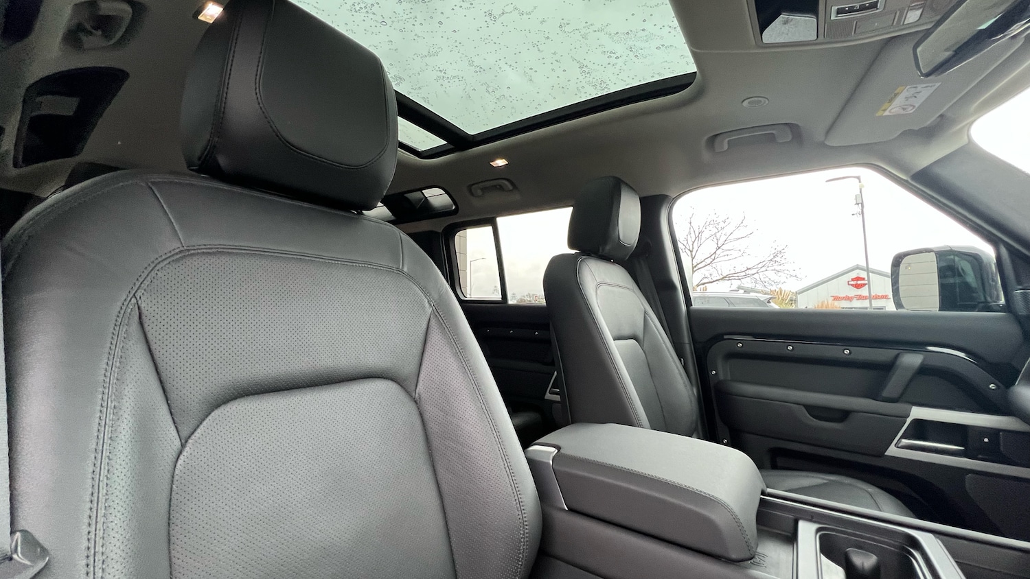 Used Land Rover Defender 2024 for sale - 77581938: Photo 37