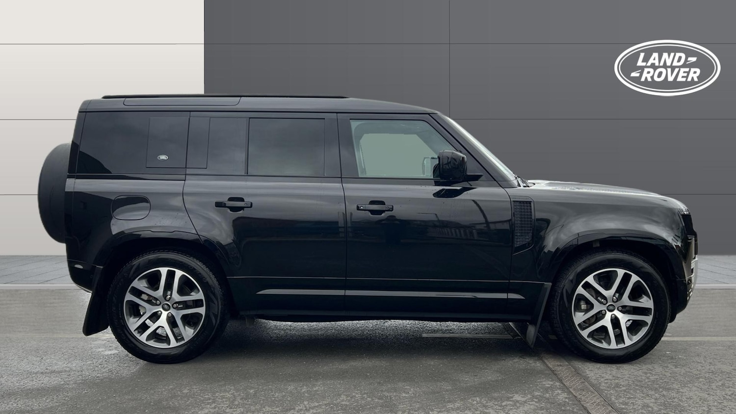 Used Land Rover Defender 2024 for sale - 77581938: Photo 5