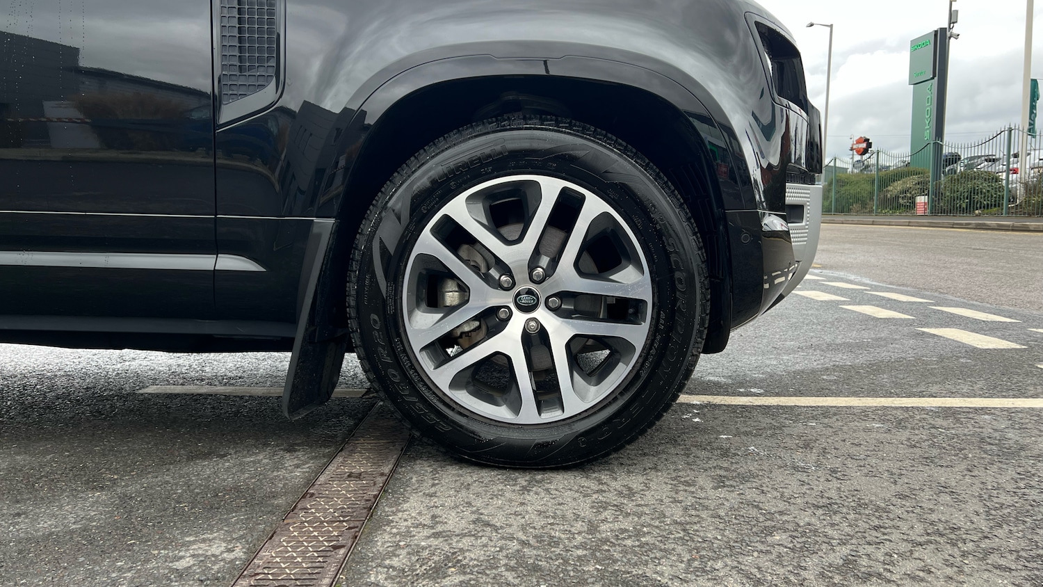 Used Land Rover Defender 2024 for sale - 77581938: Photo 8