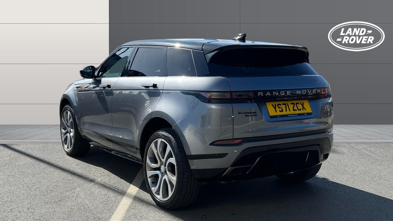 Used Land Rover Range Rover Evoque 2021 for sale - 78067382: Photo 2