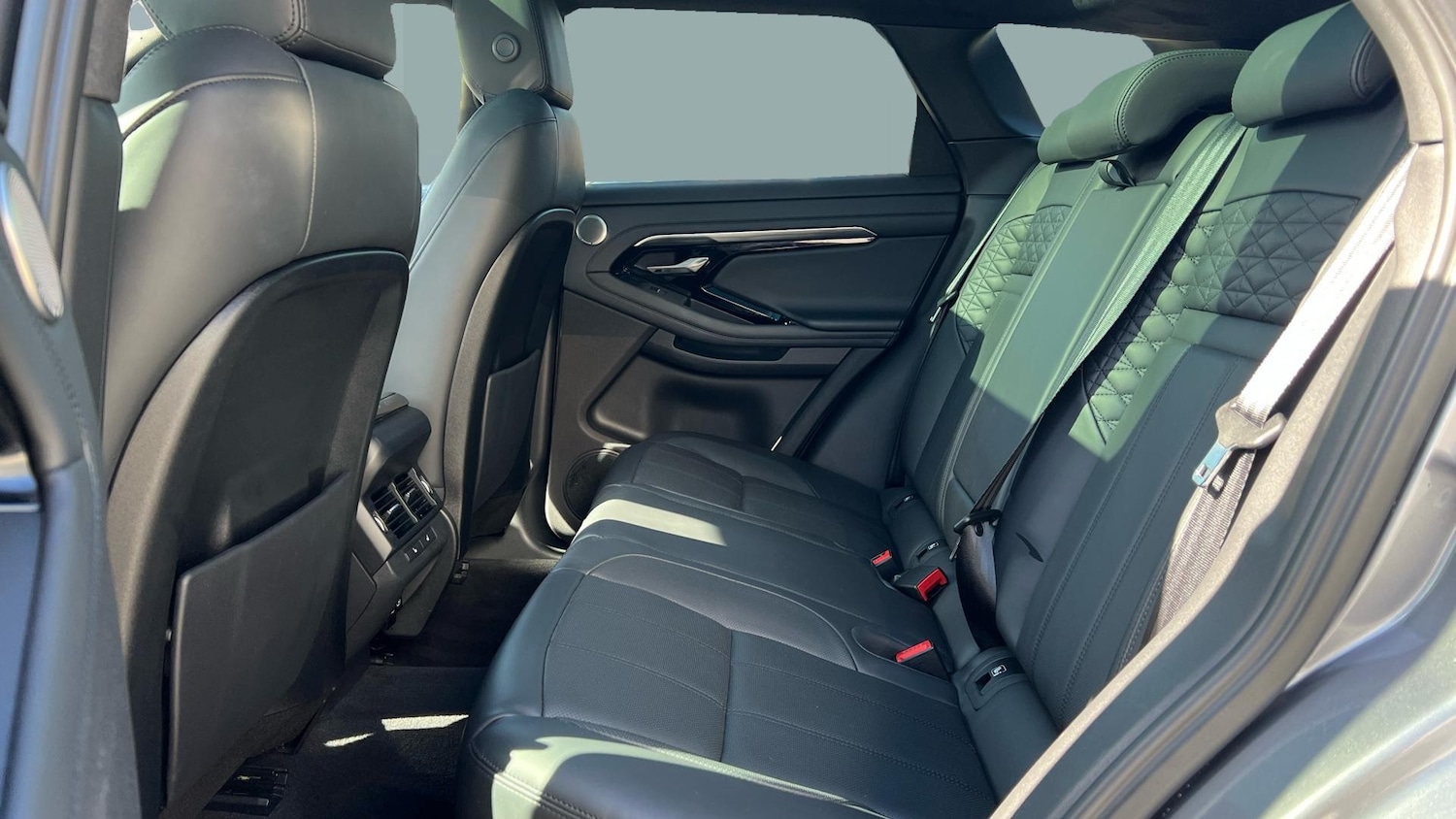 Used Land Rover Range Rover Evoque 2021 for sale - 78067382: Photo 4