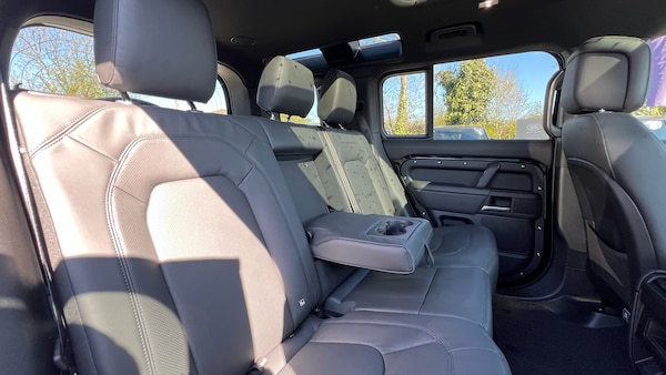 Used Land Rover Defender 2025 for sale - 76183179: Photo 34