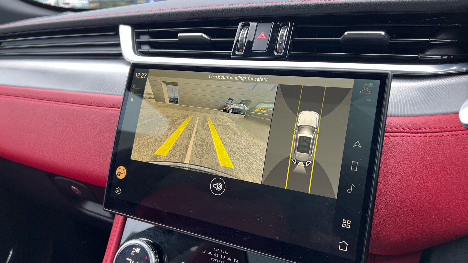 Used Jaguar F-Pace 2022 for sale - 77381472: Photo 12