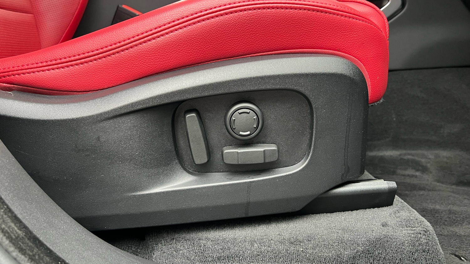 Used Jaguar F-Pace 2022 for sale - 77381472: Photo 35