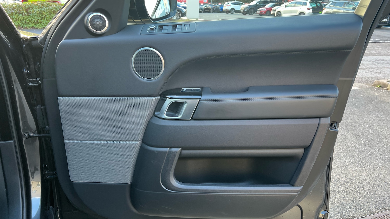 Used Land Rover Range Rover Sport 2017 for sale - 76884741: Photo 34