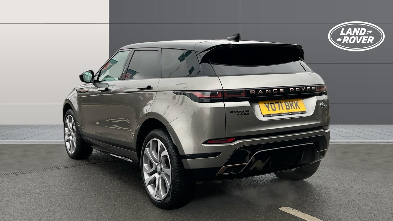 Used Land Rover Range Rover Evoque 2021 for sale - 77370489: Photo 2