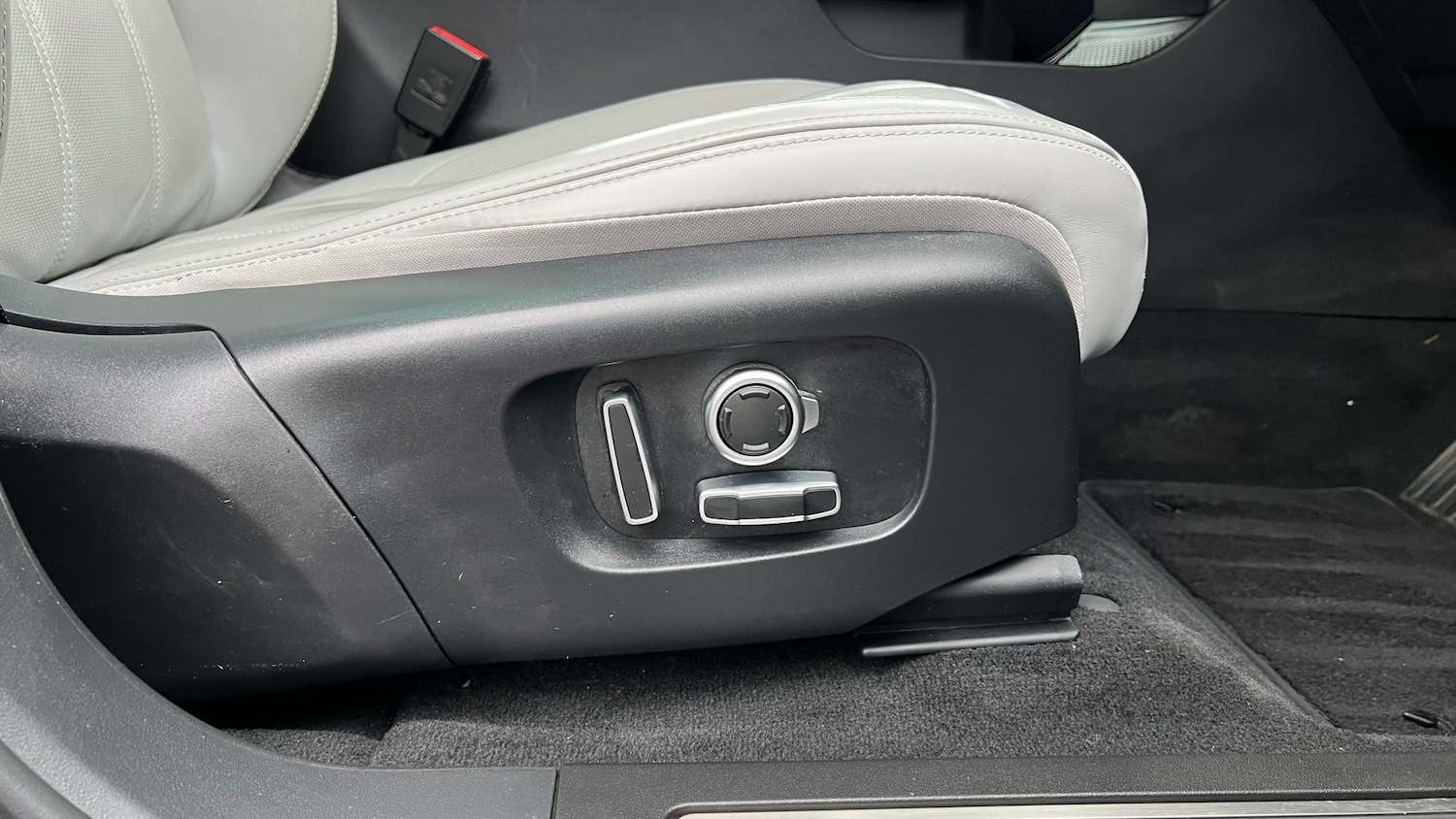 Used Land Rover Range Rover Evoque 2021 for sale - 77370489: Photo 36