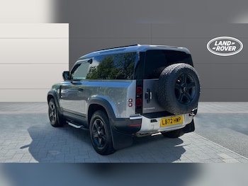 Used Land Rover Defender 2022 for sale - 78726969: Photo