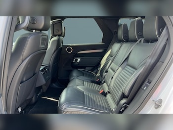 Used Land Rover Discovery 2021 for sale - 79545594: Photo