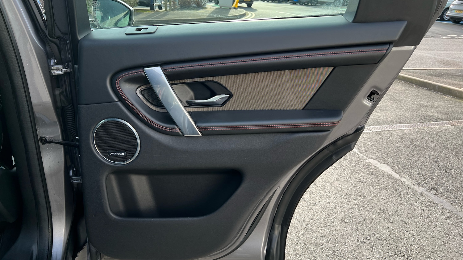 Used Land Rover Discovery Sport 2020 for sale - 77813290: Photo 31