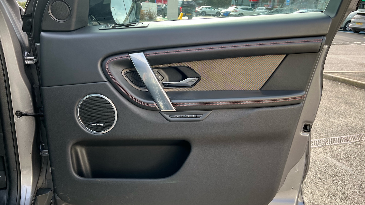 Used Land Rover Discovery Sport 2020 for sale - 77813290: Photo 34