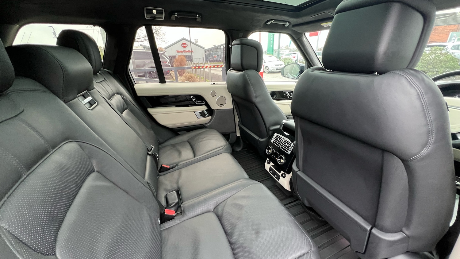 Used Land Rover Range Rover 2021 for sale - 77452978: Photo 32