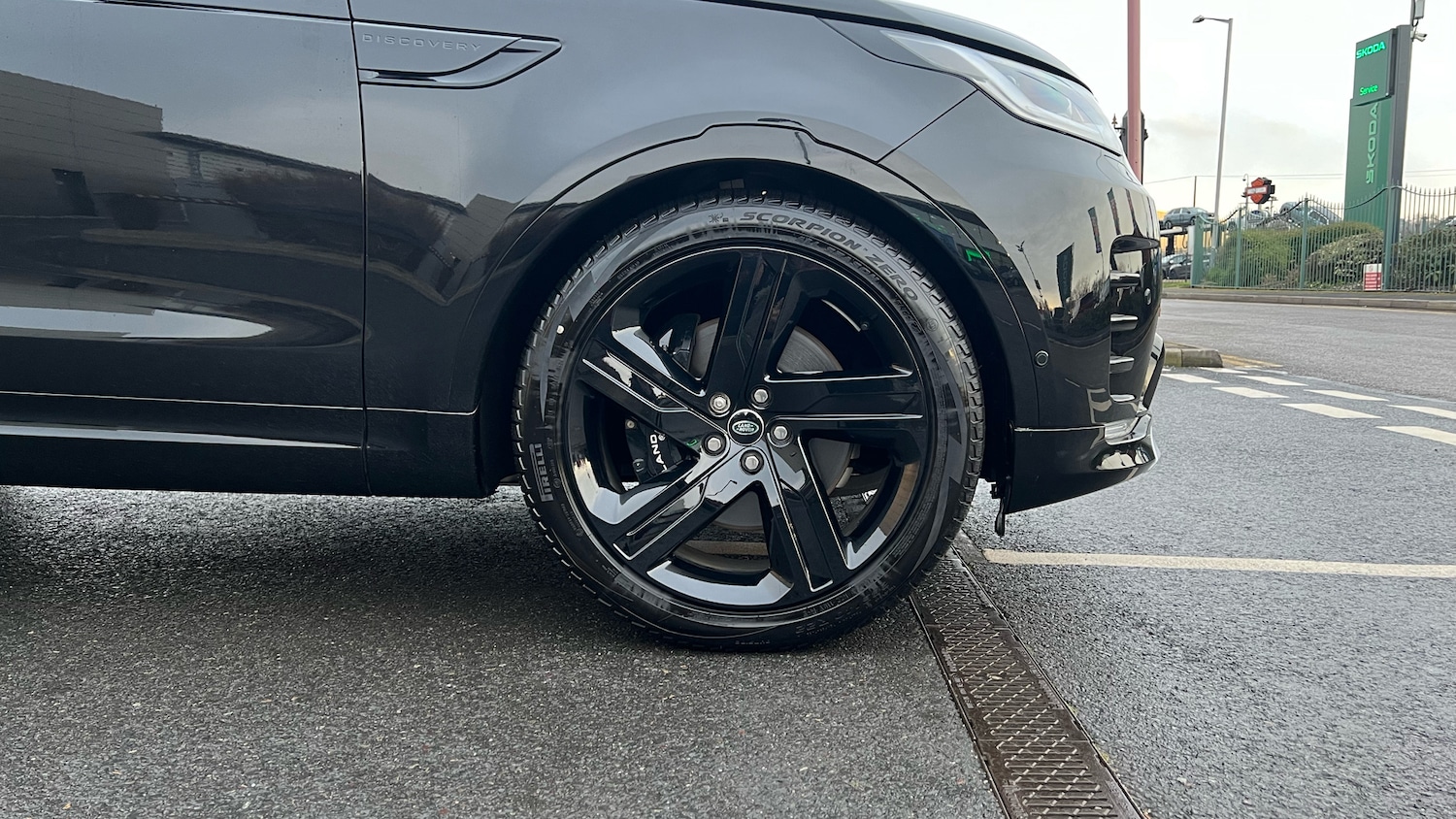 Used Land Rover Discovery 2024 for sale - 77116417: Photo 8