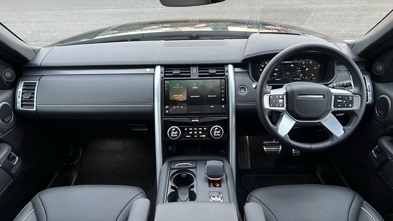 Used Land Rover Discovery 2024 for sale - 77116417: Photo 9