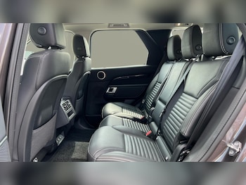 Used Land Rover Discovery 2024 for sale - 78640485: Photo