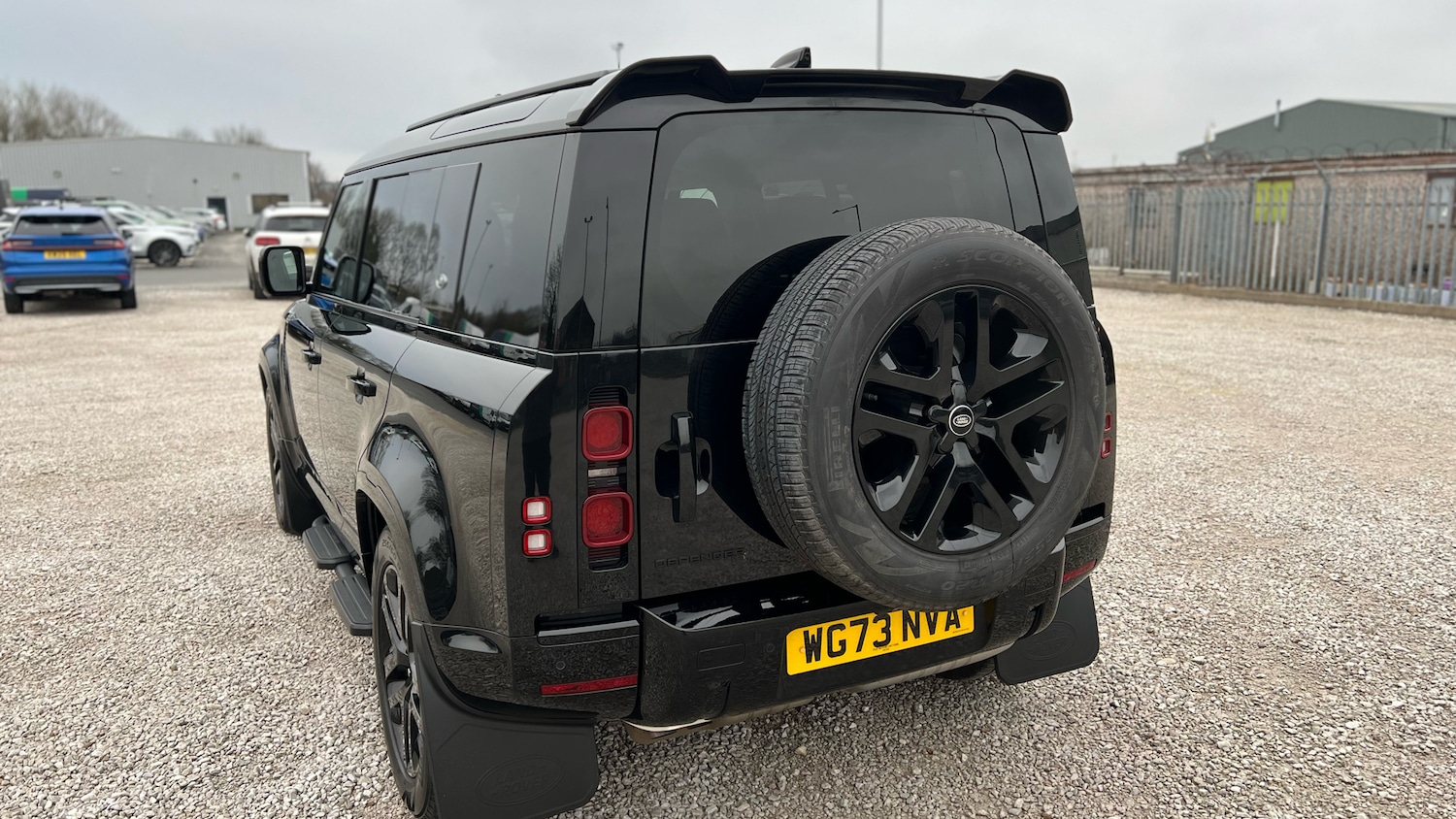 Used Land Rover Defender 2023 for sale - 77822039: Photo 28