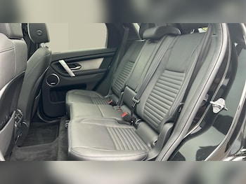 Used Land Rover Discovery Sport 2025 for sale - 78182690: Photo