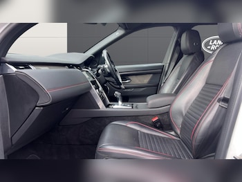 Used Land Rover Discovery Sport 2019 for sale - 75935196: Photo