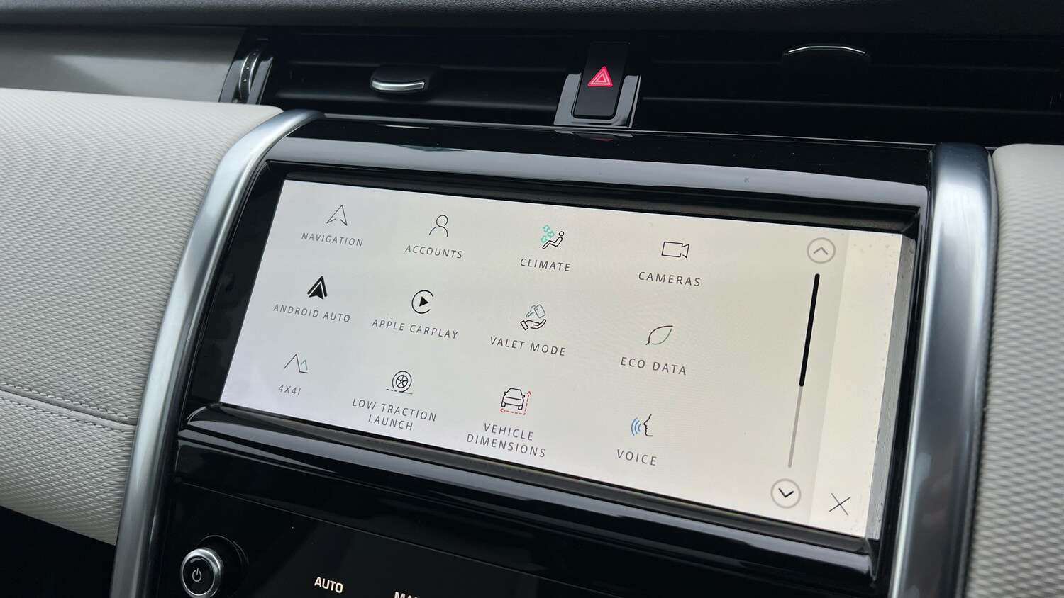 Used Land Rover Discovery Sport 2022 for sale - 77569325: Photo 39