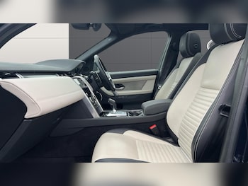 Used Land Rover Discovery Sport 2022 for sale - 77569325: Photo