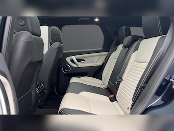 Used Land Rover Discovery Sport 2022 for sale - 77569325: Photo