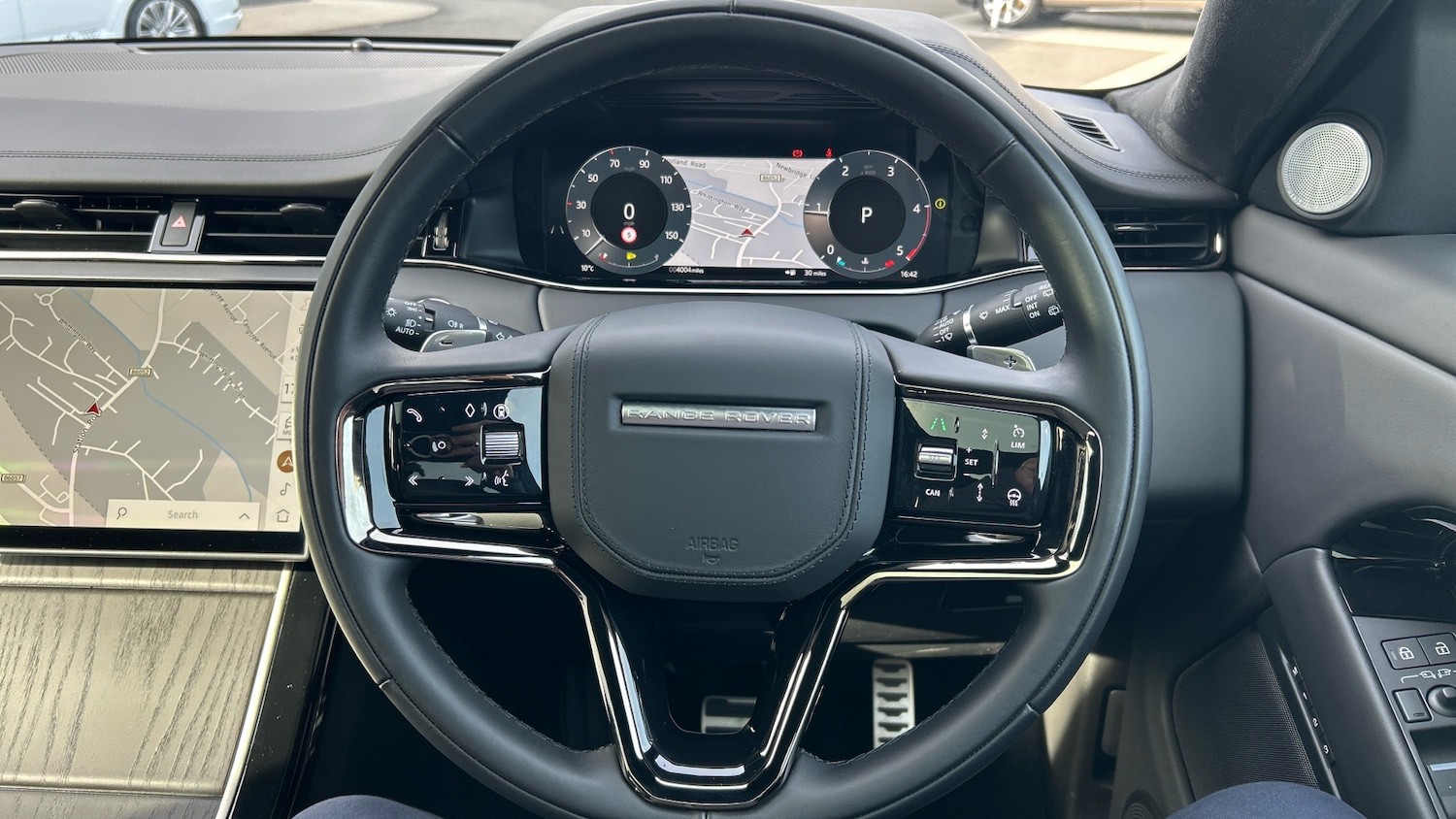 Used Land Rover Range Rover Evoque 2025 for sale - 78182687: Photo 15