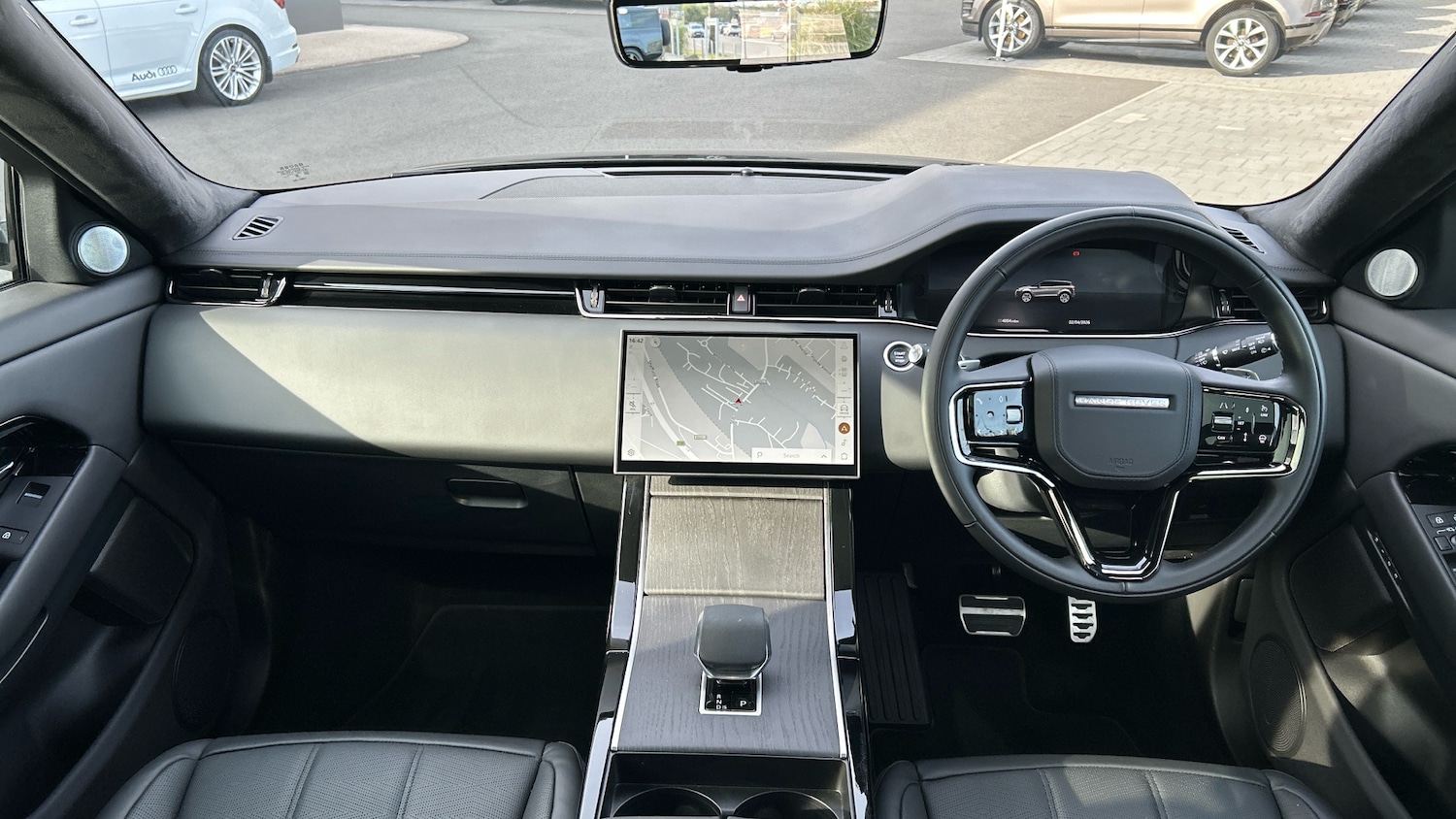 Used Land Rover Range Rover Evoque 2025 for sale - 78182687: Photo 9